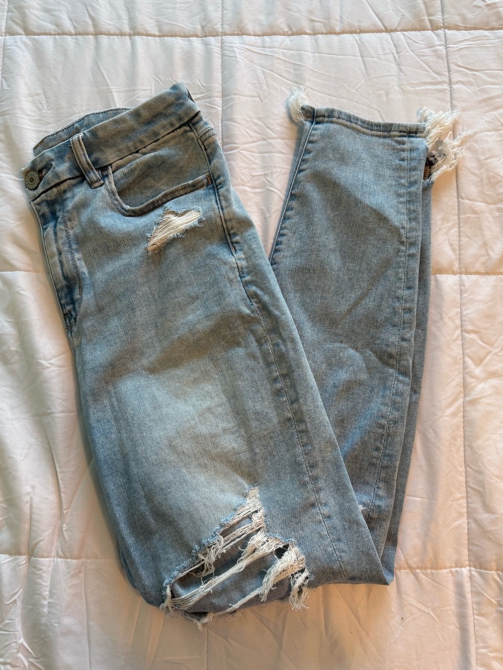 American Eagle Ripped Next Level Stretch Jeans